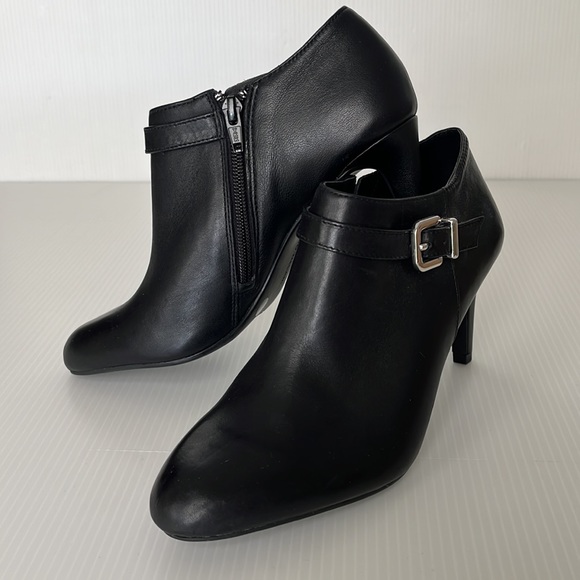 Antonio Melani Ankle Boots/Bootie Size 7 - Picture 8 of 13